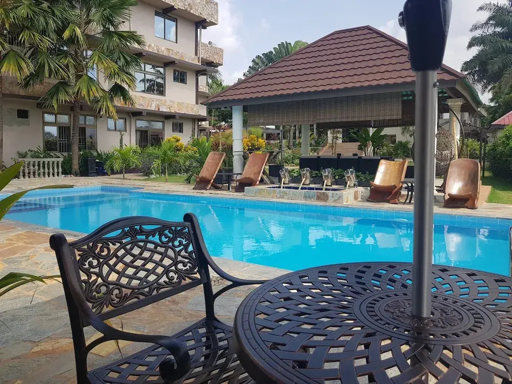 Sweet Garden Hotel