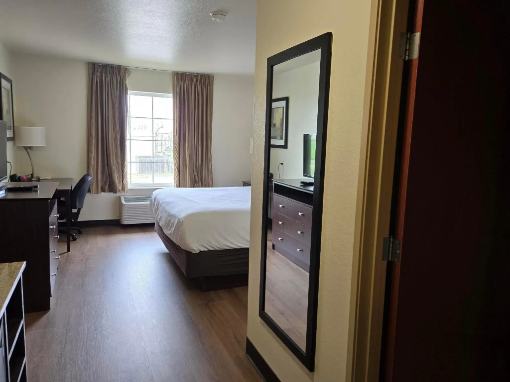 Cobblestone Inn & Suites - Schuyler