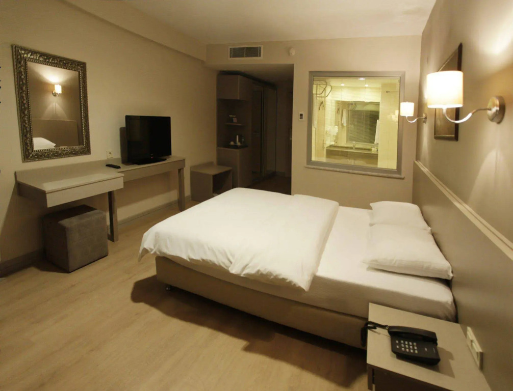 Zinos Hotel