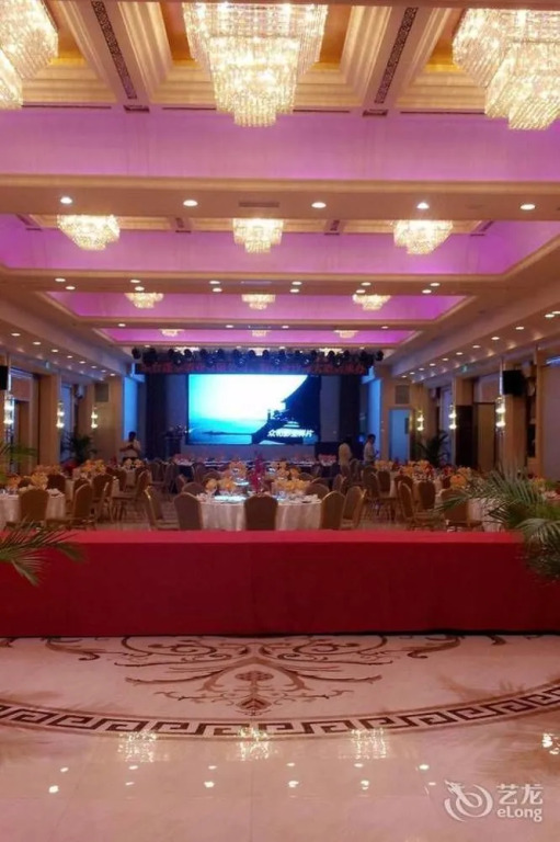 Golden Beach Garden View Hotel