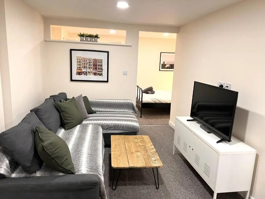 Bedford Mews
