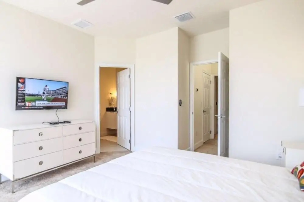 17413sb - Serenity 3 Bedroom Townhouse
