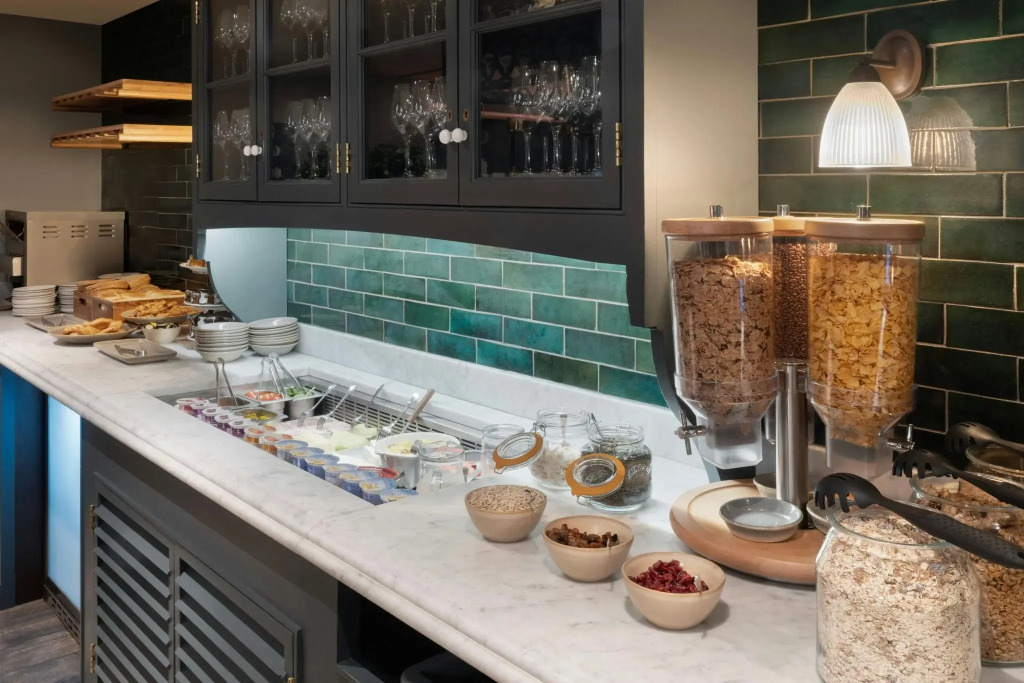 Delta Hotels by Marriott Manchester Airport