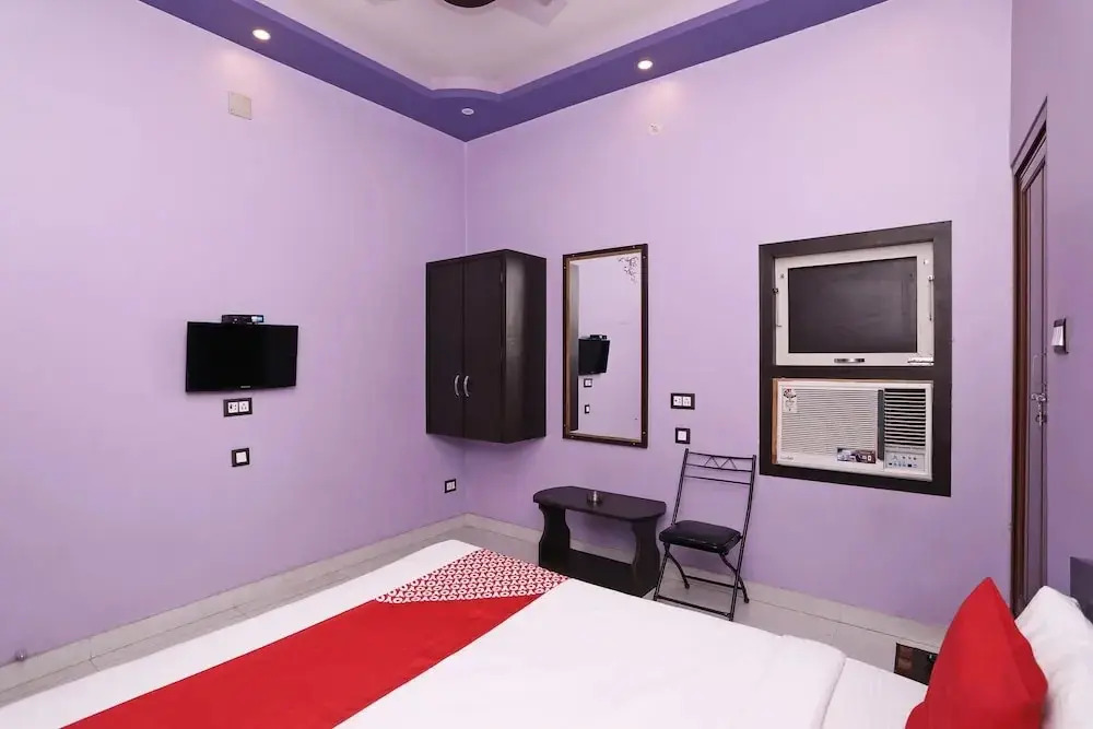 FabHotel Paradise Inn by OYO Rooms