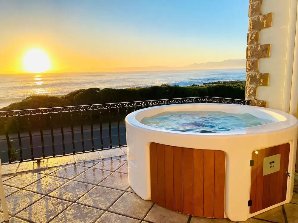 Gansbaai Seafront Holiday House: Ons C-huis