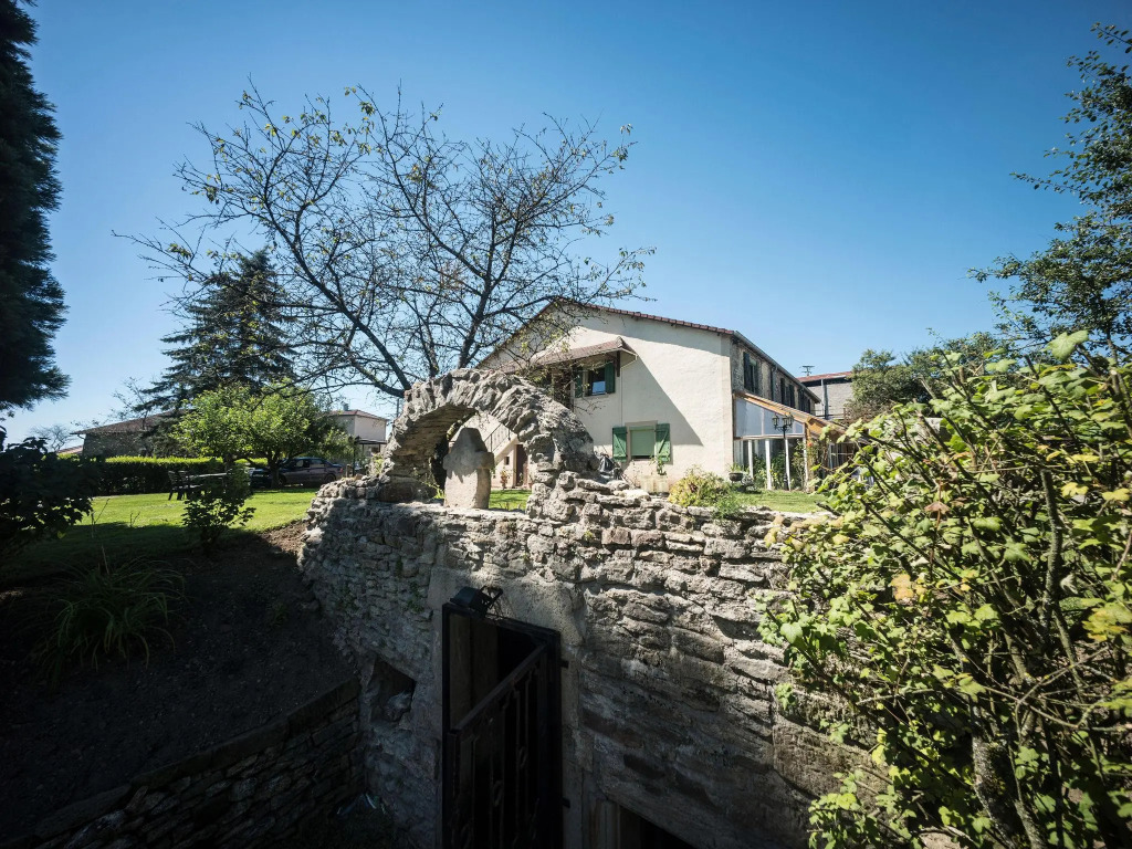Apartment in Darney with Meadow Views