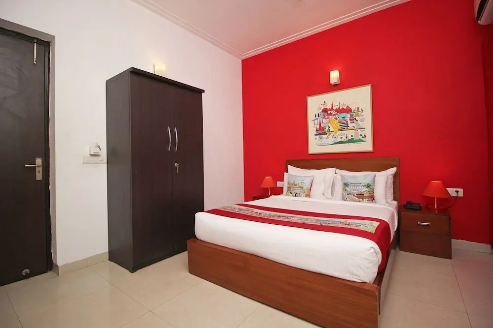 OYO 6107 Hauz Khas