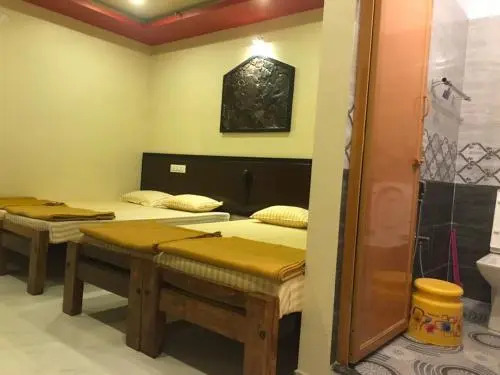 Galaxy Lodge