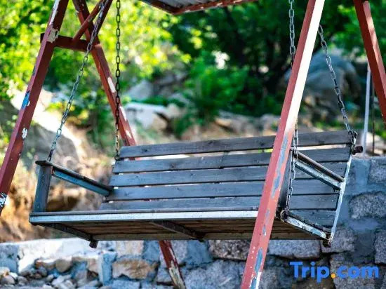 Qingdao Qijing Courtyard Homestay (Laoshan Scenic Area Yankou Seawater Bathing Beach)