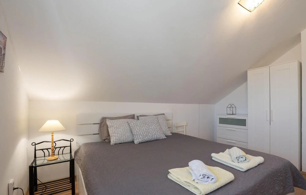Amazing Home in Podstrana With Outdoor Swimming Pool, Wifi and 5 Bedrooms