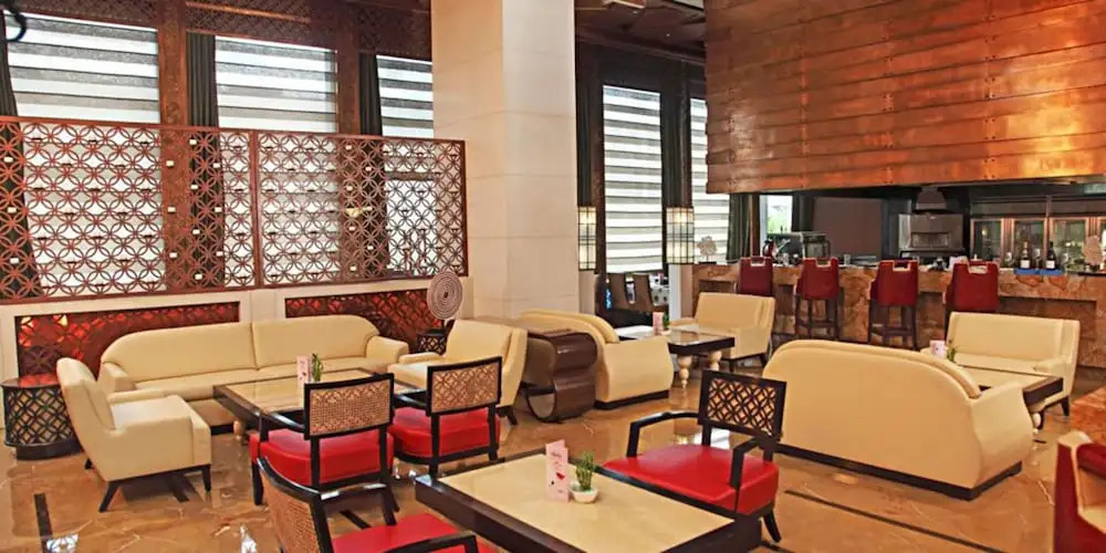 Hotel S K Crown Park