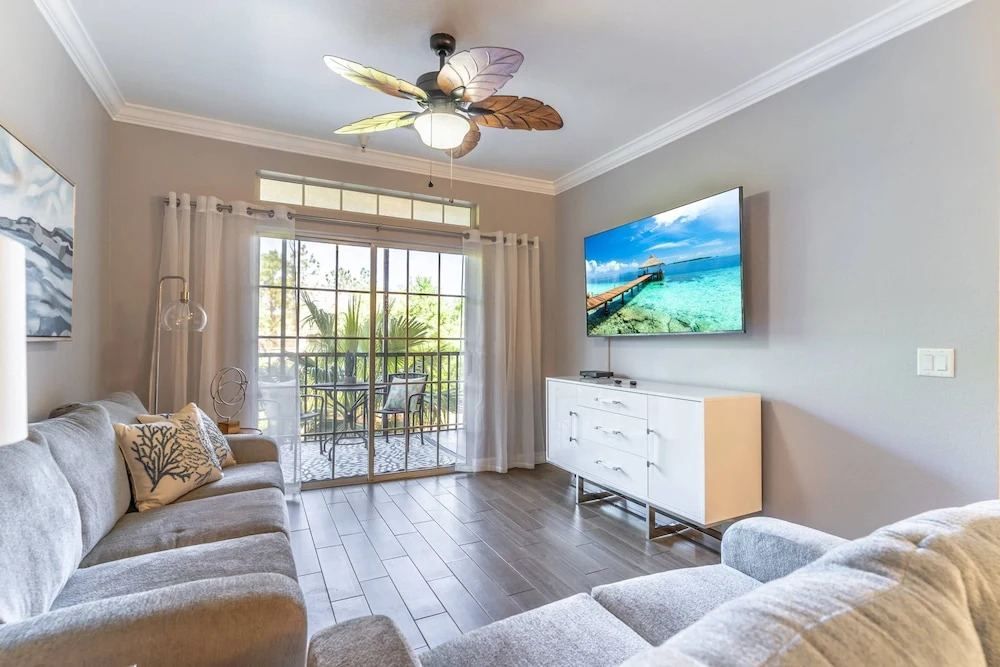 1301 Flamingo Cove at Tuscana