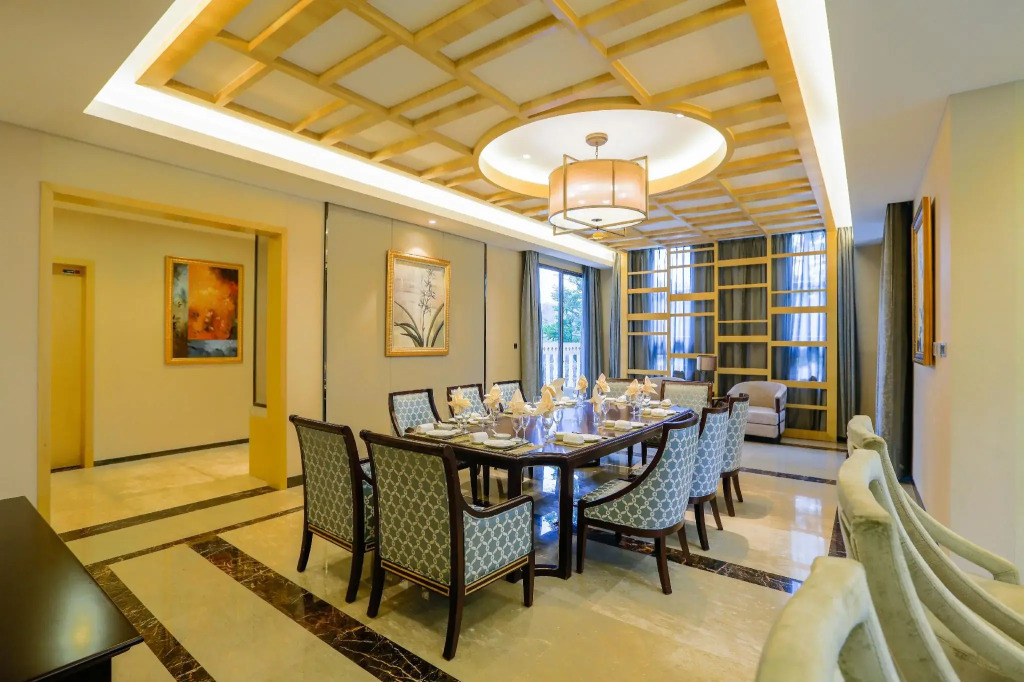 Kingworld Hotel Gui'an