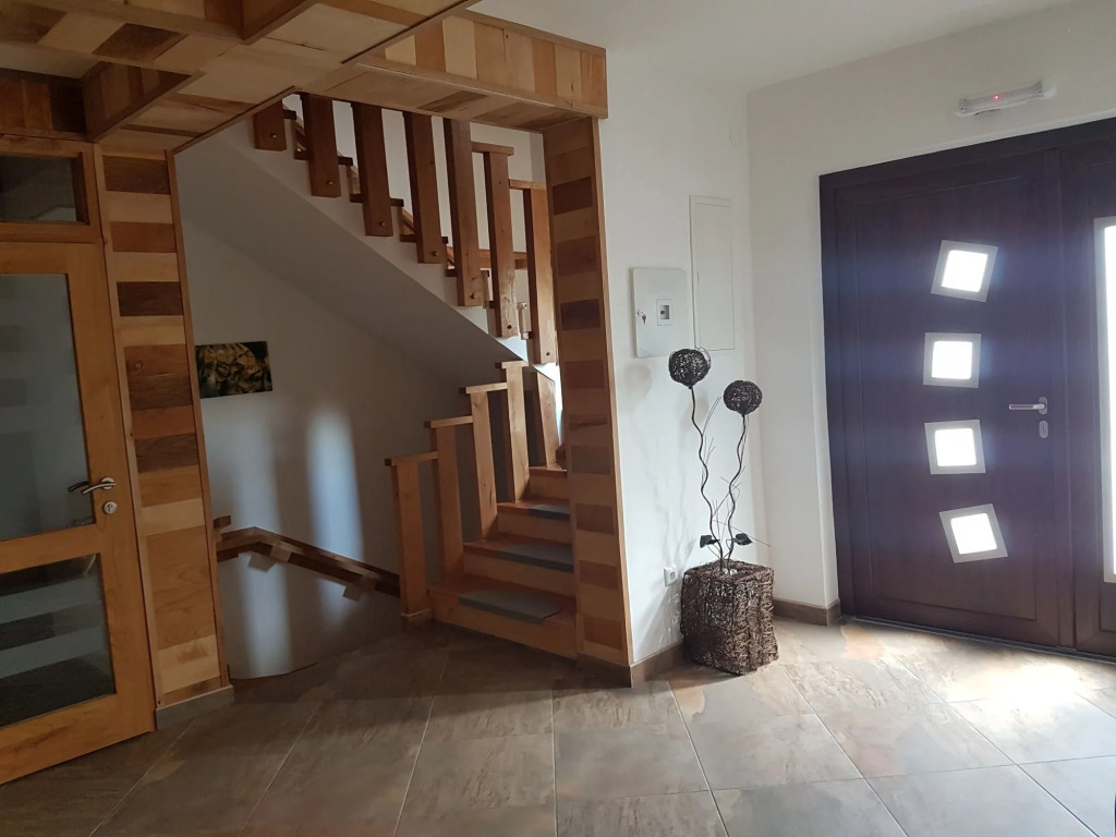 Villa Stone