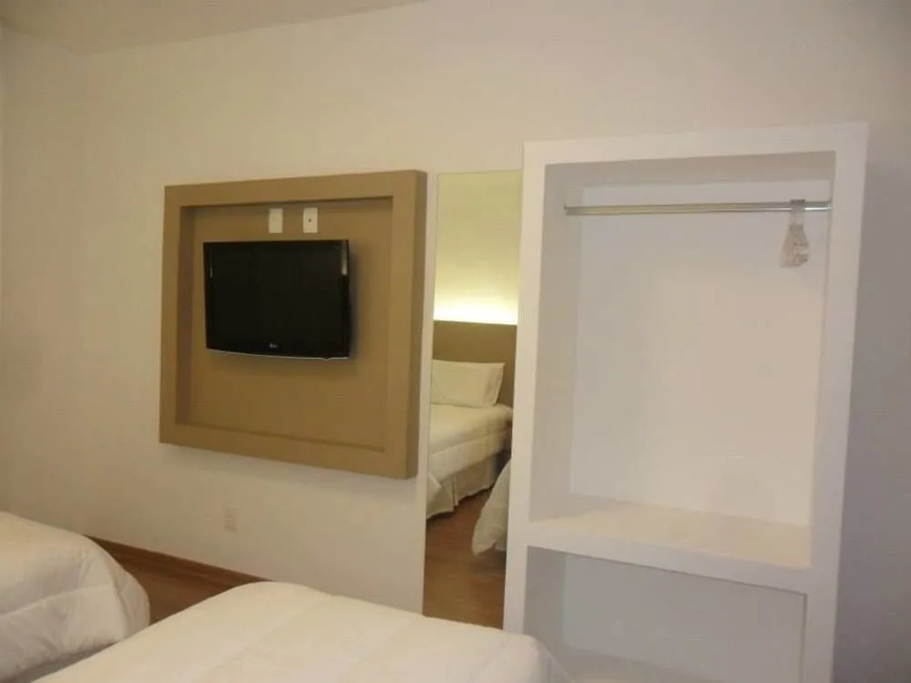 Lord Hotel Aeroporto Confins