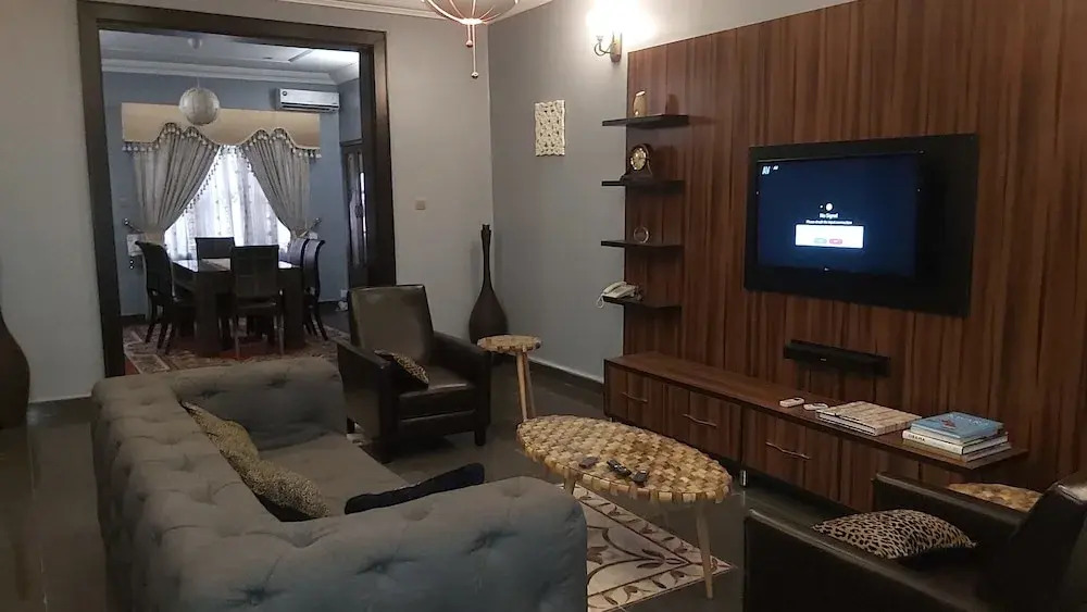 Paulight Residence