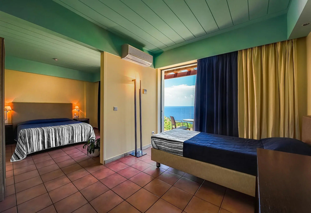 Apostolata Island Resort & Spa