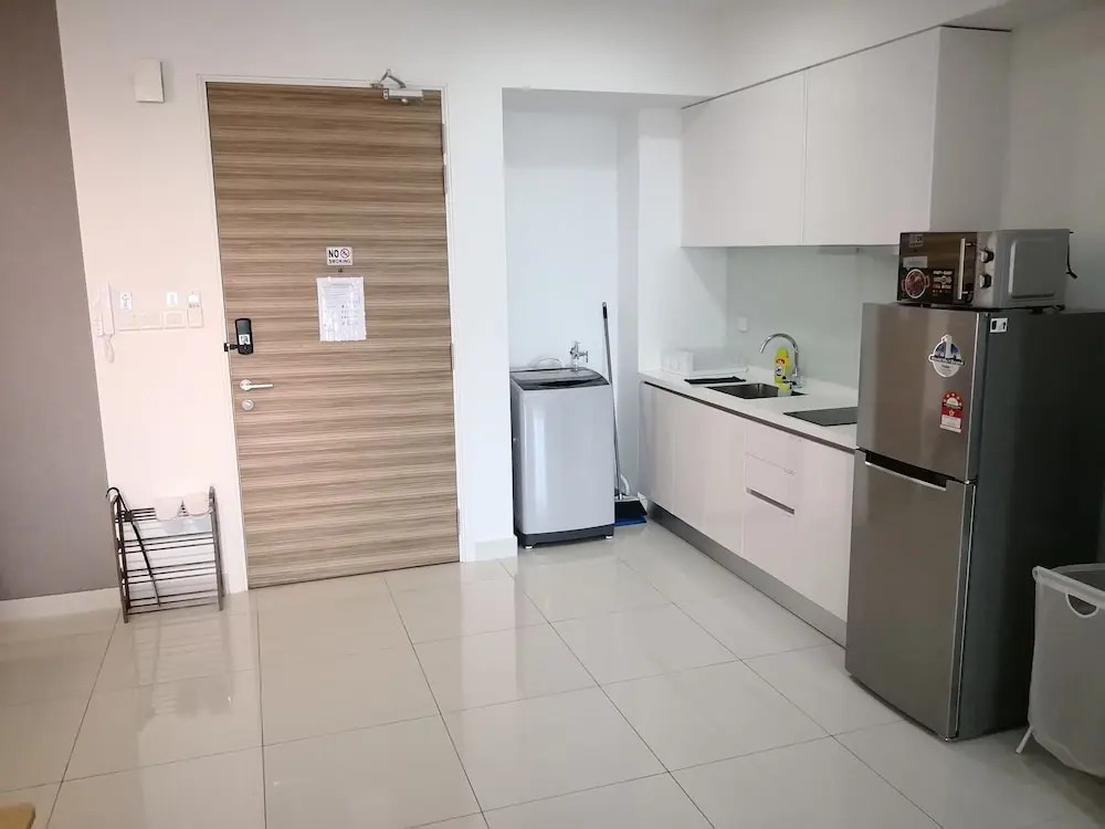Teega Suites by RR JBcity