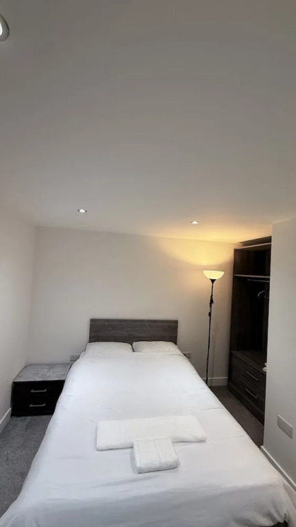1 Bedroom Fully Furnished Apartment