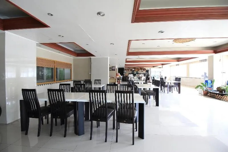 OYO 247 Diamond Place
