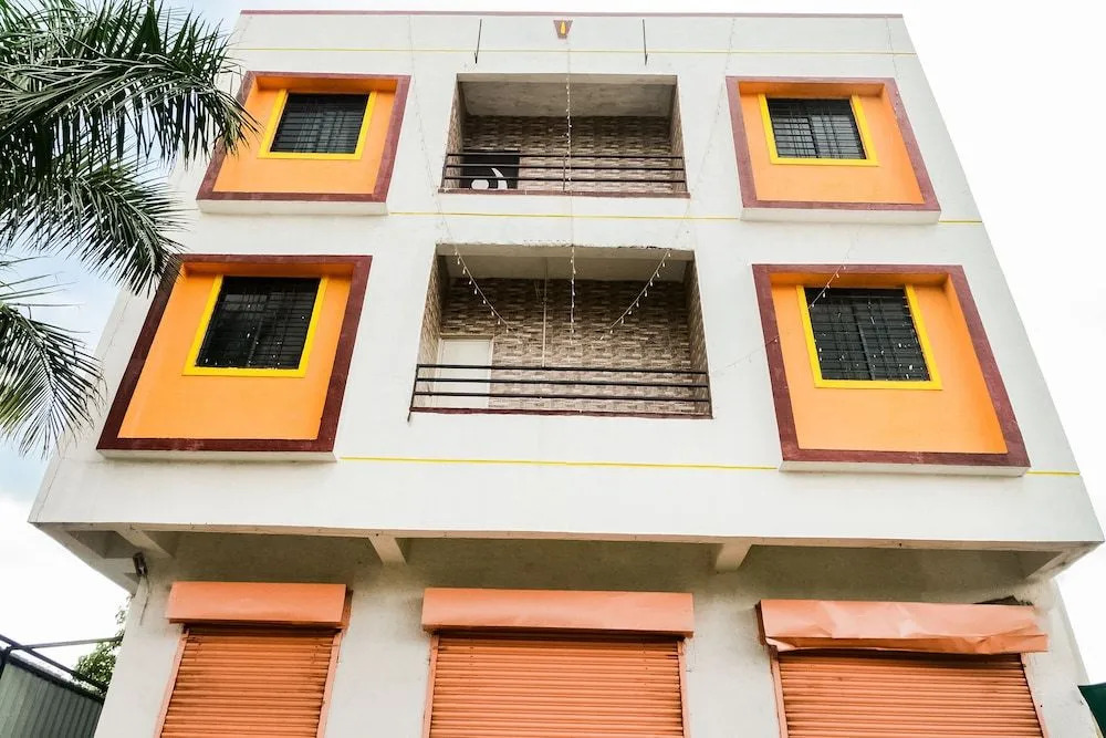 SPOT ON 41454 Shree Mahalaxmi Residency