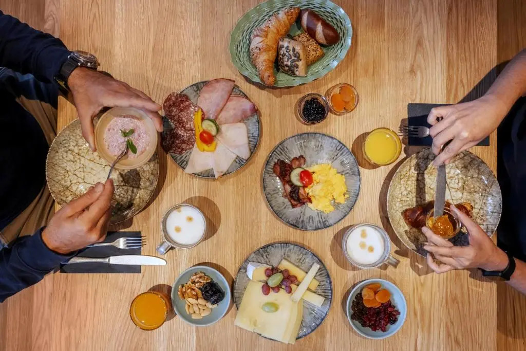 AVES Hotel&Apartment Arosa