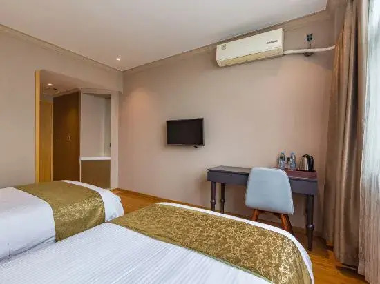 Sushi Select Hotel (Hongmei Road Subway Station)
