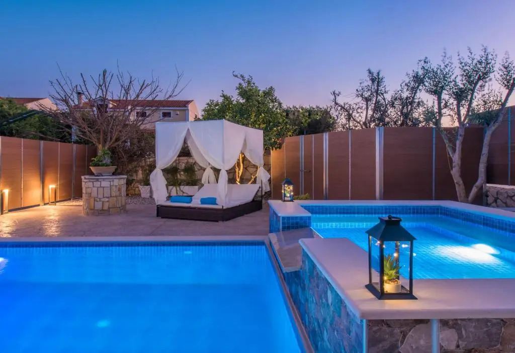 Villa Garden Star