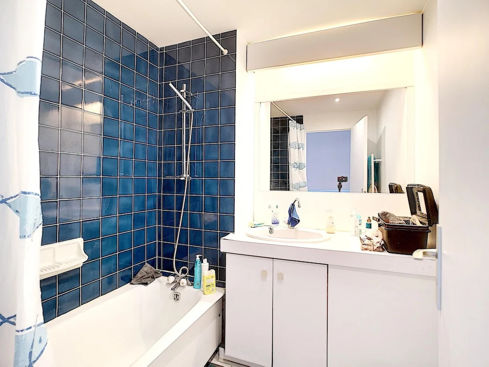 House with 2 Bedrooms in Saint-Raphaël, with Pool Access And Enclosed Garden - 500 M From the Beach