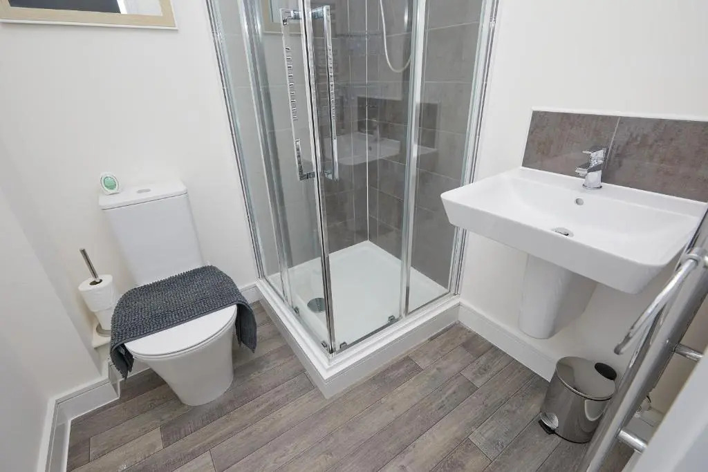 Royal Derby Hospital 3 bed Town House