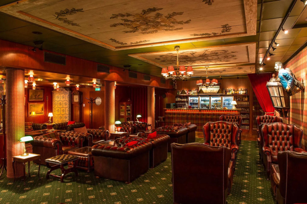 Victory Hotel