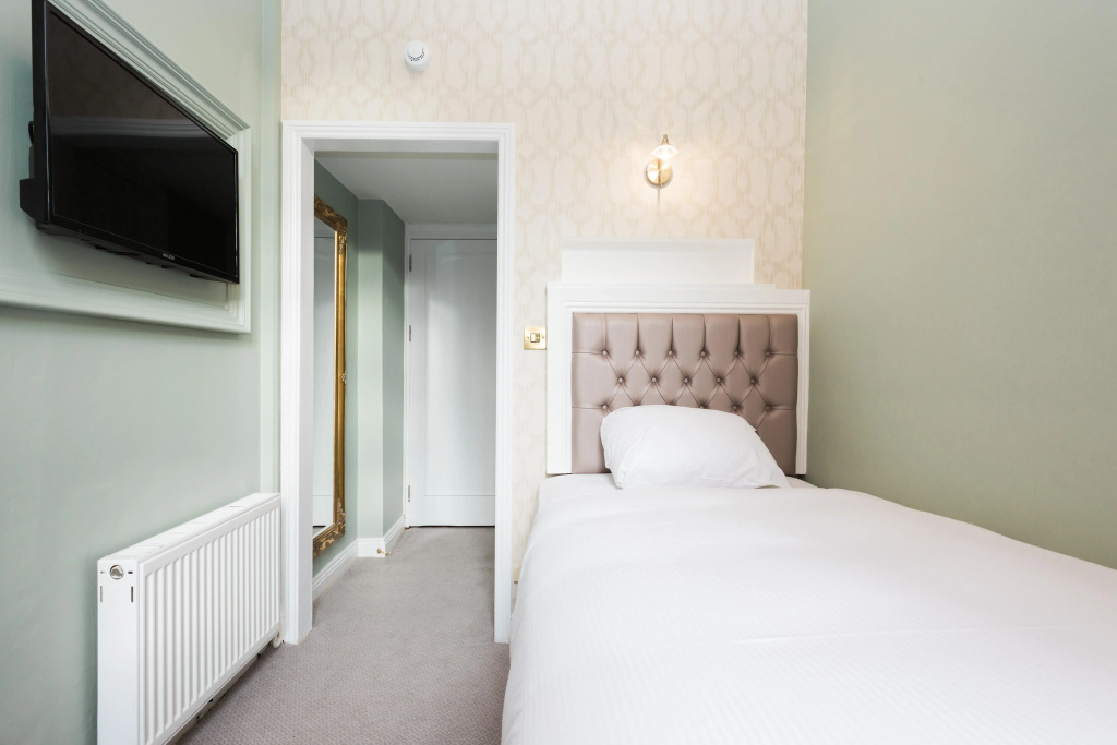Stauntons on the Green Hotel