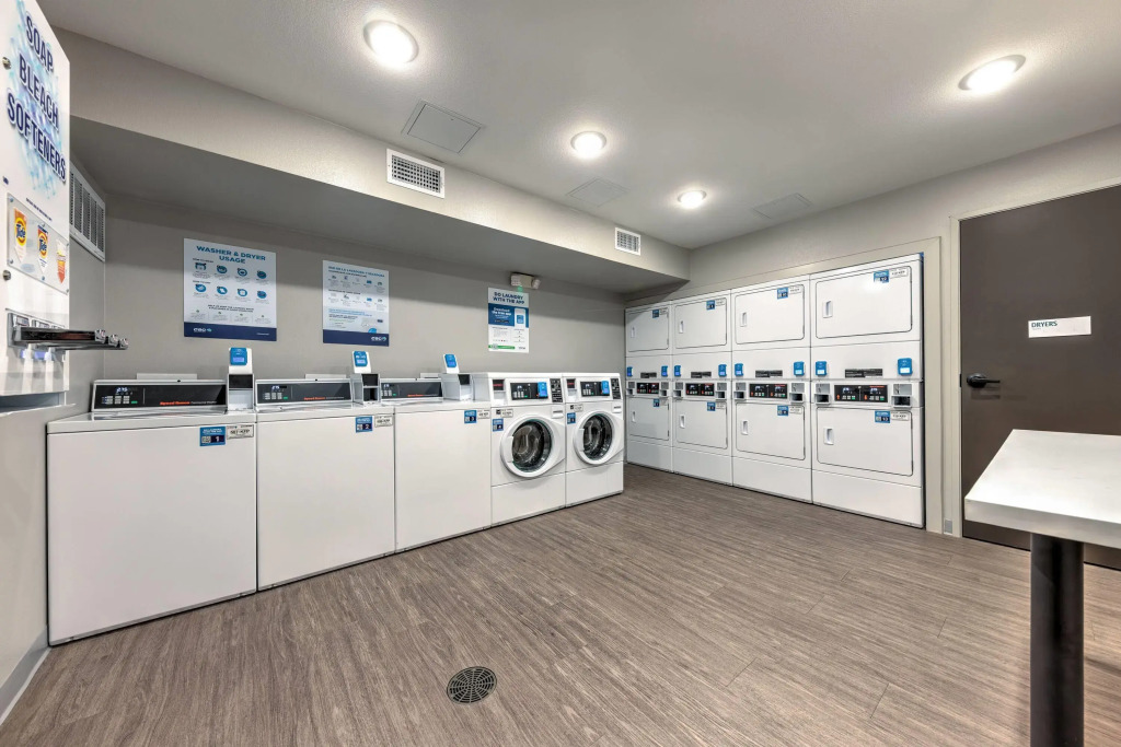 ECHO Suites Extended Stay by Wyndham Dallas Plano/Richardson