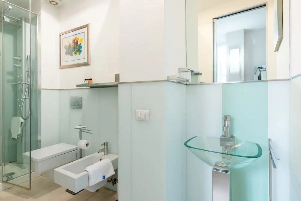 StarHome Navona