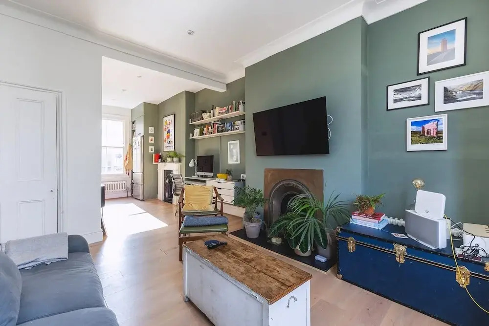 Leafy & Stylish Brixton Retreat