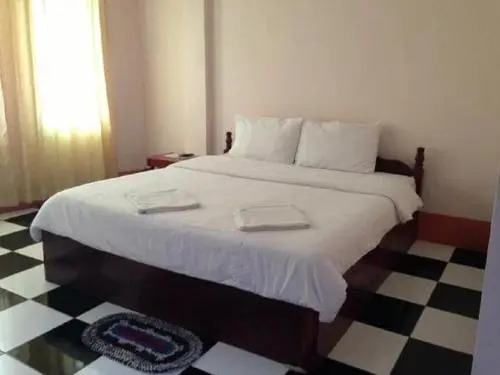 Minde J Hotel