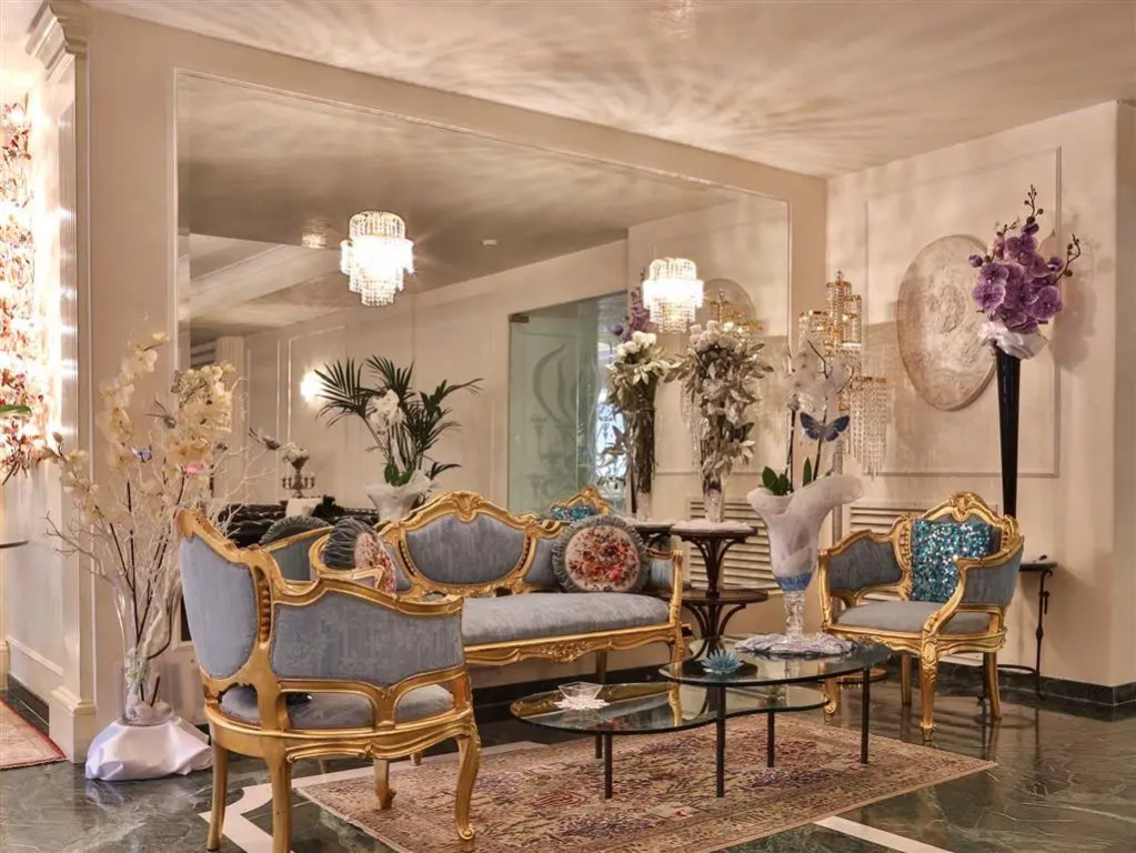 Hotel Globus