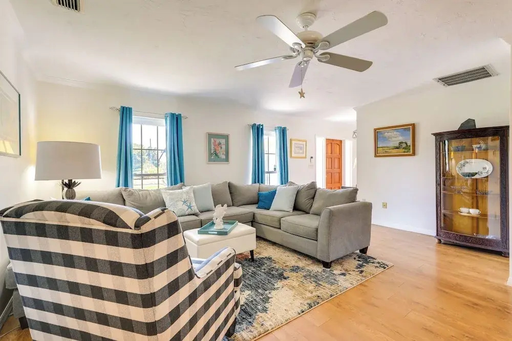 Walk to Beach: Home w/ BBQ & Fire Pit in Bradenton