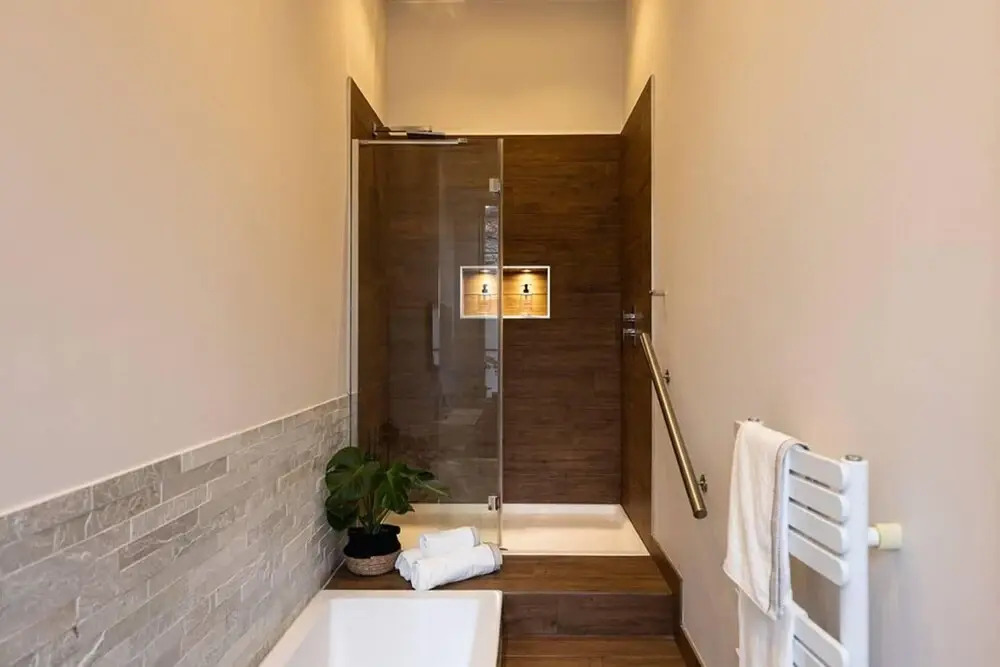 Beautiful Three Bedroom Georgian Home in Edinburgh