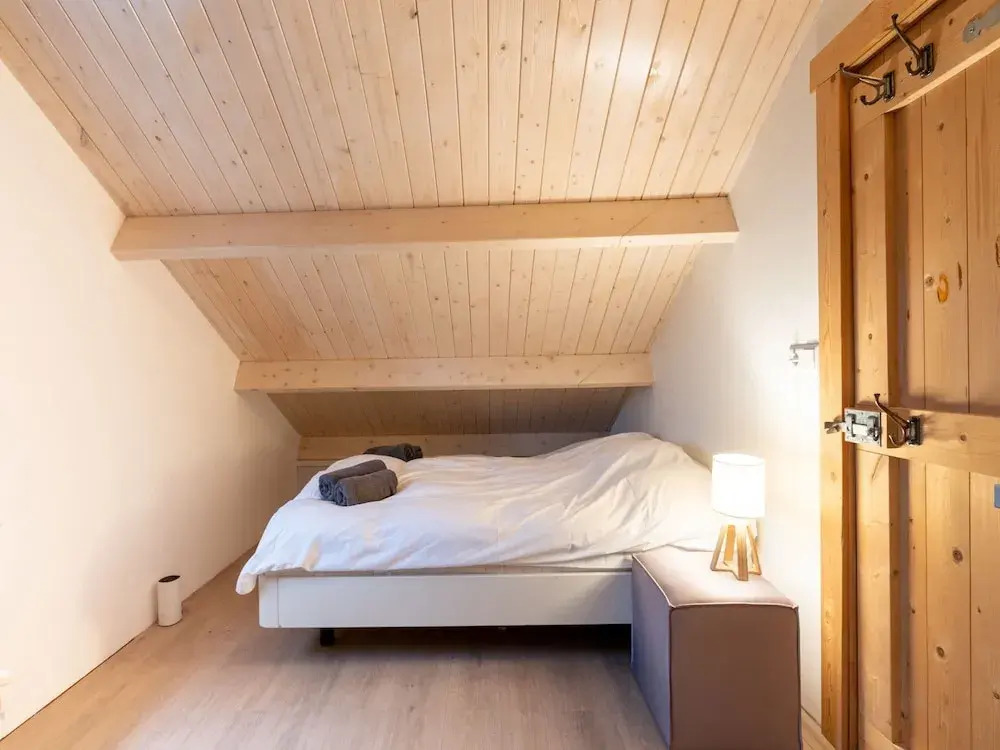 Cozy Vacation Home Near the sea