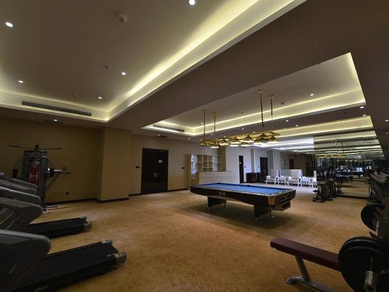 Huang He  International   Hotel