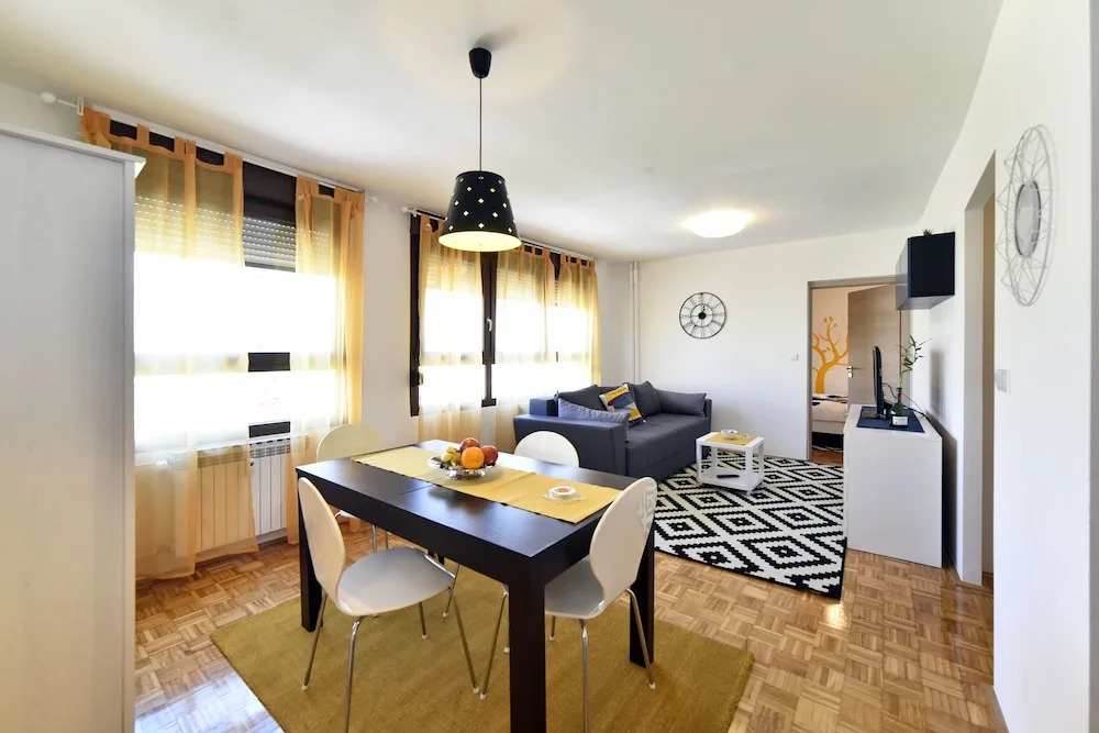 Apartment Place4U