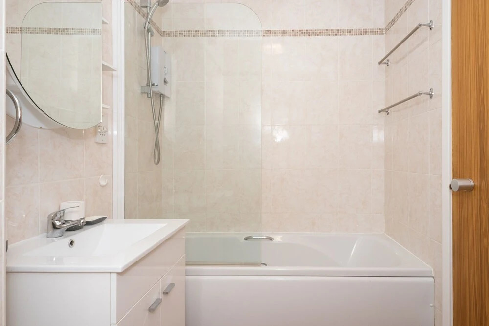 Luxury and Spacious Flat for 6 in the City Centre