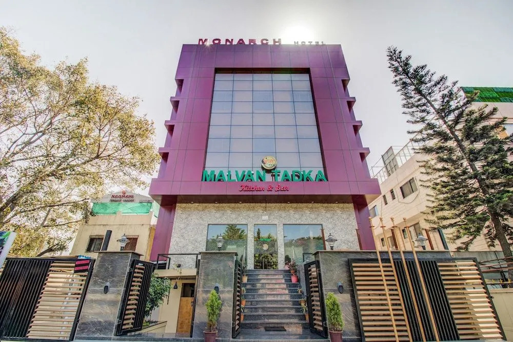 Fabhotel Monarch Guestline