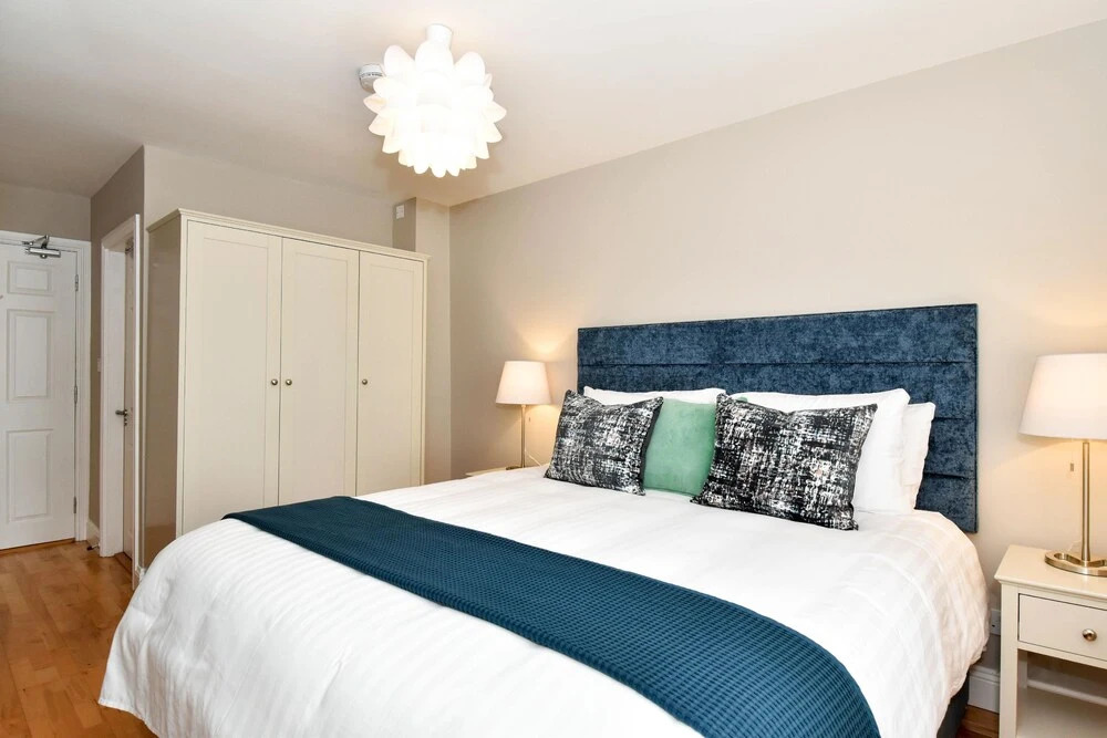 "The Courtyard @ Clifden Boutique Apartments"