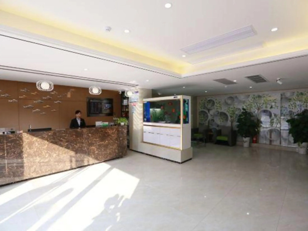 SET Chain Hotel (Xiangyang Yunxing Road)