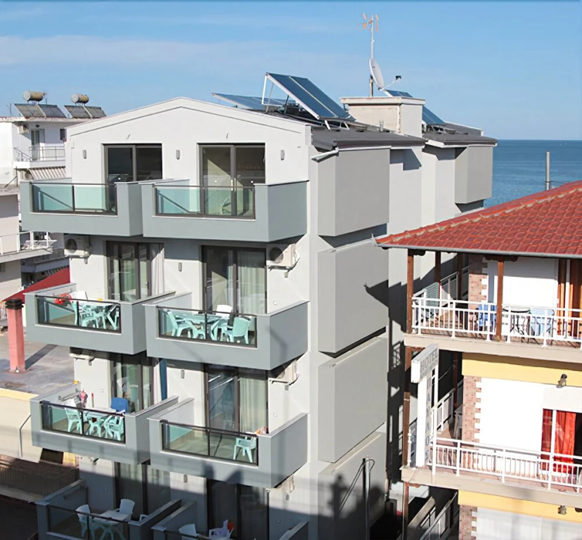 Alarzo Rooms