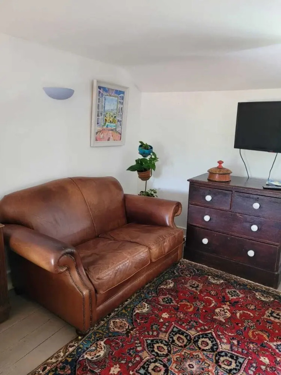 Art House B & B
