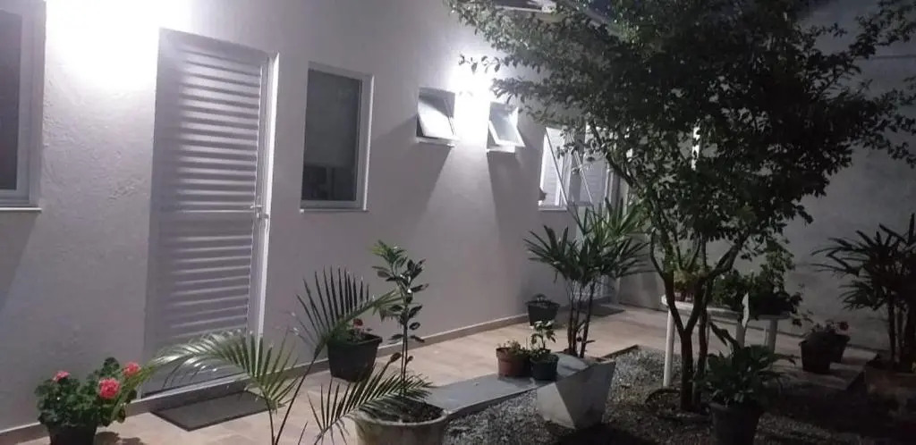 Pousada Casa Verde - quartos individuais - smart tv 32 - e banheiro privativo
