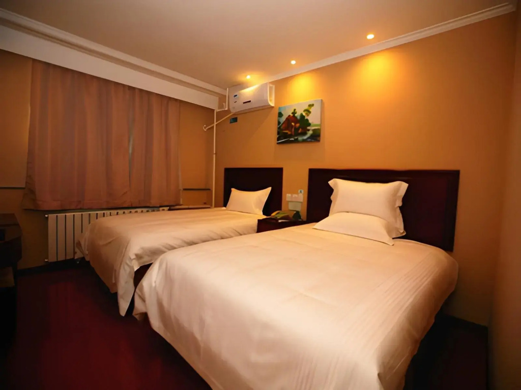 GreenTree Inn Qinhuangdao Olympic Center Express